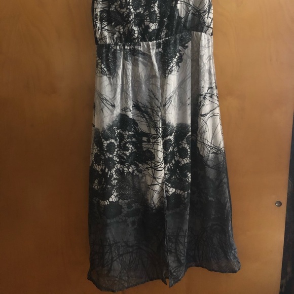 Long dress - Picture 4 of 5